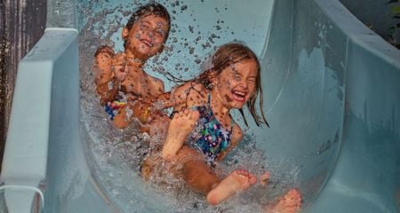 Campings en Francia con toboganes de agua