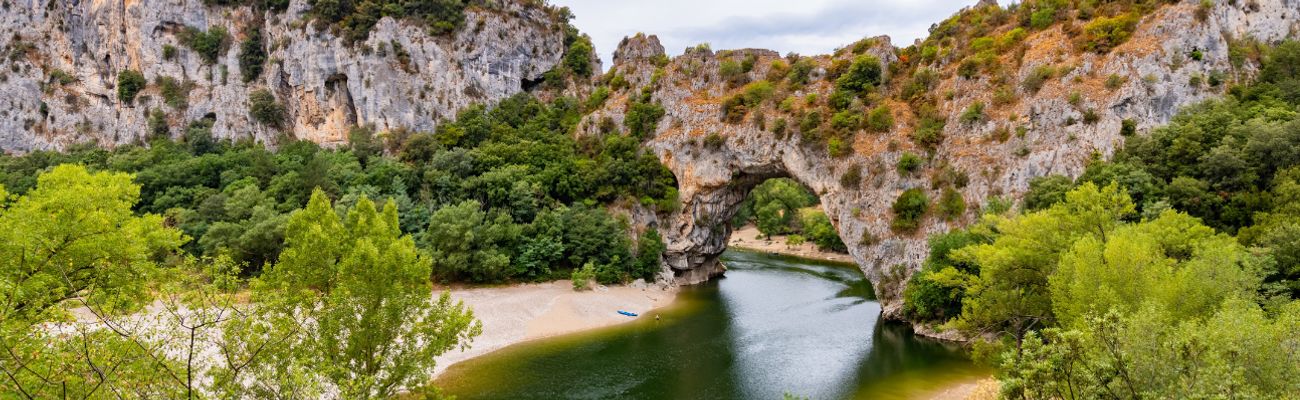 Camping Ardèche aan rivier