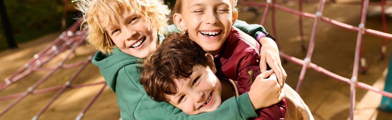 kinderen op de camping