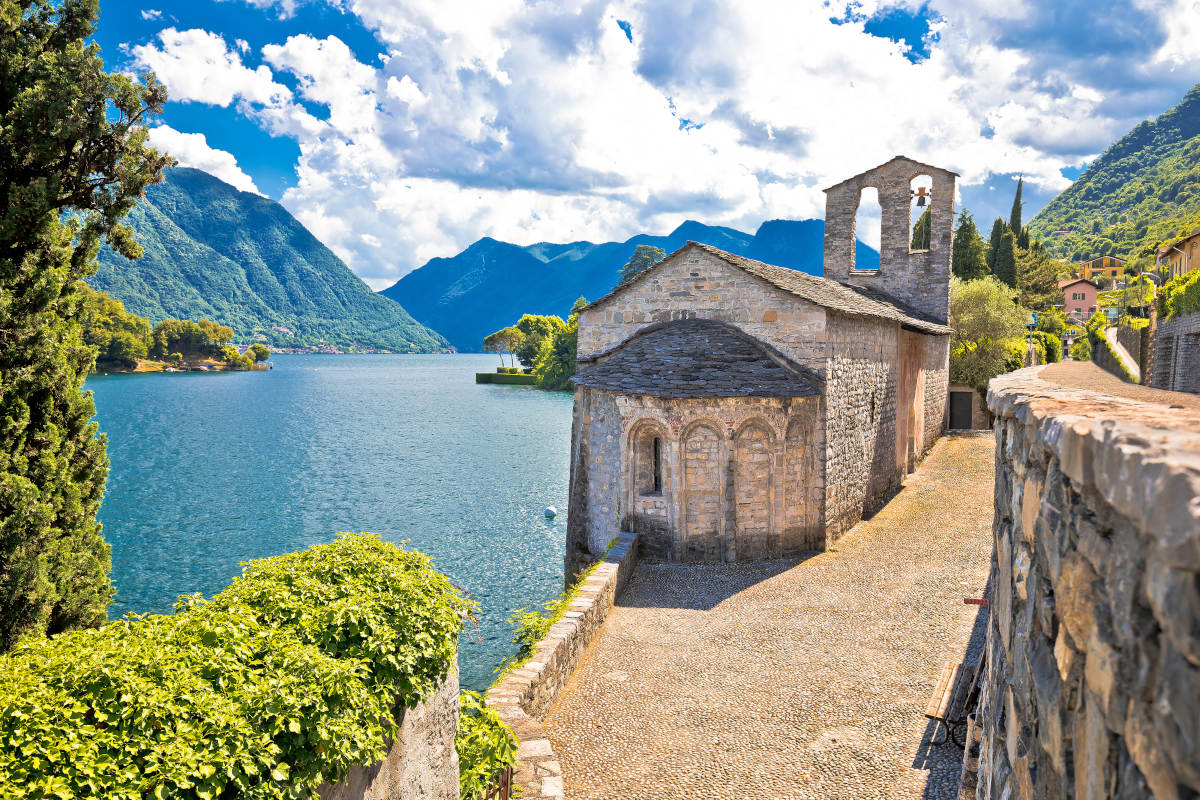 Chiesa-di-San-Giacomo-Ossuccio-Comomeer-Italie